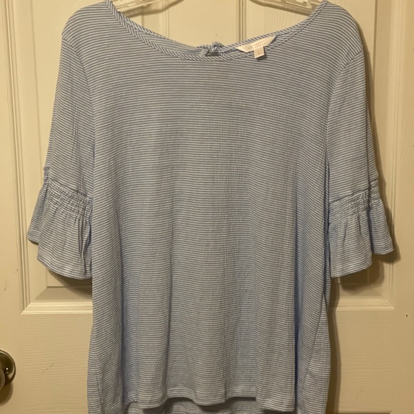 Lauren Conrad, Blue/ White Stripe, 3/4 Flounce Sleeve, Tie-Back Top, Size L - Picture 4 of 4